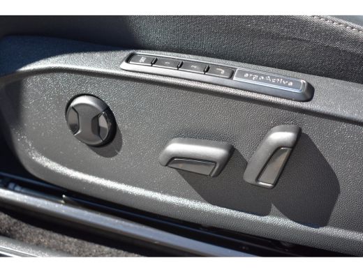 Volkswagen ID.3 58KWH 204PK PRO | PANORAMA DAK | CAMERA | ELEKT.STOEL | STOELVERW. | MASSAGE | APP. CONNECT | NAV... ActivLease financial lease