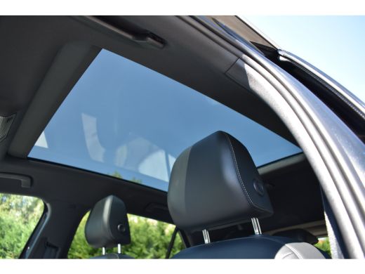 Volkswagen ID.3 58KWH 204PK PRO | PANORAMA DAK | CAMERA | ELEKT.STOEL | STOELVERW. | MASSAGE | APP. CONNECT | NAV... ActivLease financial lease