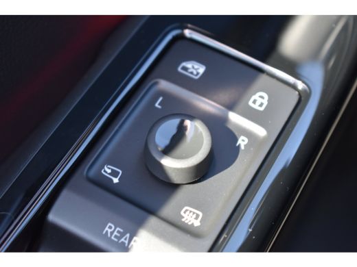Volkswagen ID.3 58KWH 204PK PRO | PANORAMA DAK | CAMERA | ELEKT.STOEL | STOELVERW. | MASSAGE | APP. CONNECT | NAV... ActivLease financial lease
