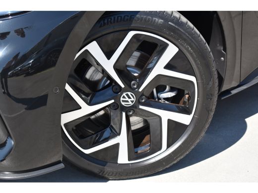 Volkswagen ID.3 58KWH 204PK PRO | PANORAMA DAK | CAMERA | ELEKT.STOEL | STOELVERW. | MASSAGE | APP. CONNECT | NAV... ActivLease financial lease