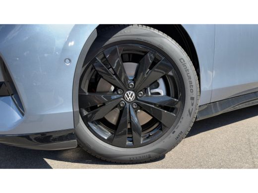 Volkswagen ID.7 Limited Edition Plus | Koplampverlichting LED Matrix (IQ.Light) | Sfeerverlichting interieur (30 ... ActivLease financial lease
