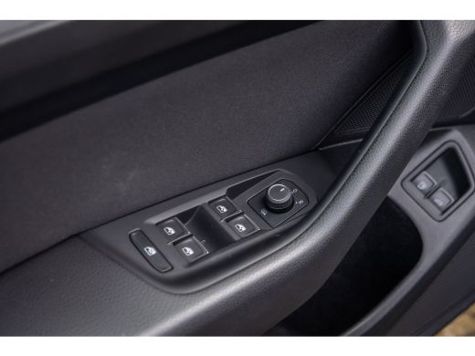 Volkswagen Passat Variant 1.4 TSI PHEV GTE Business | ACC | Stoelverwarming | Camera | LED Matrix | 17'' | | Achter... ActivLease financial lease