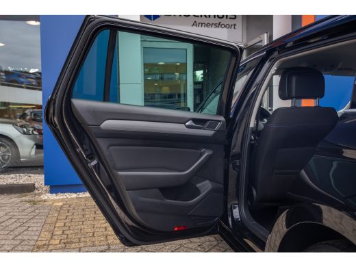 Volkswagen Passat Variant 1.4 TSI PHEV GTE Business | ACC | Stoelverwarming | Camera | LED Matrix | 17'' | | Achter... ActivLease financial lease