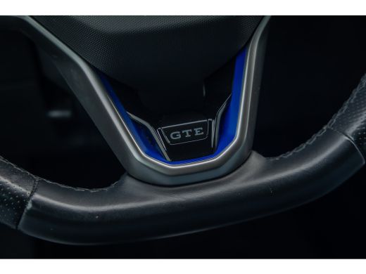 Volkswagen Passat Variant 1.4 TSI PHEV GTE Business | ACC | Stoelverwarming | Camera | LED Matrix | 17'' | | Achter... ActivLease financial lease