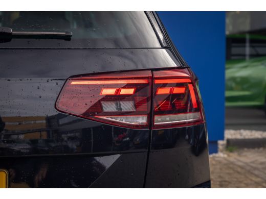 Volkswagen Passat Variant 1.4 TSI PHEV GTE Business | ACC | Stoelverwarming | Camera | LED Matrix | 17'' | | Achter... ActivLease financial lease