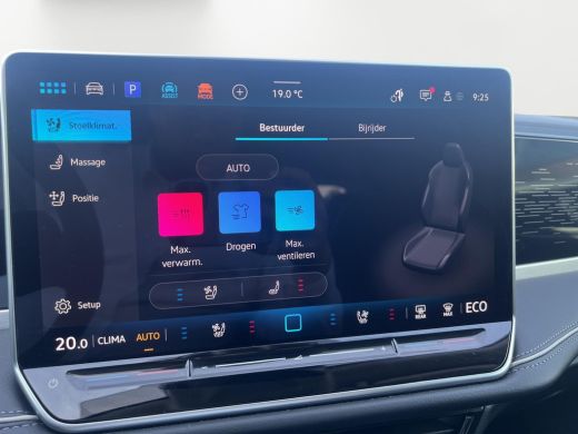 Volkswagen Passat Variant 1.5 eHybrid Business | Trekhaak | DCC | A.cam | ACC | PHEV | ActivLease financial lease