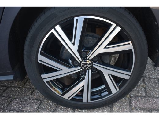 Volkswagen Polo 1.0 TSI 95PK DSG-7 R-Line | PANORAMADAK | TREKHAAK | 17 INCH | CAMERA | MATRIX LED | APP CONNECT ... ActivLease financial lease