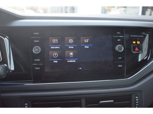 Volkswagen Polo 1.0 TSI 95PK DSG-7 R-Line | PANORAMADAK | TREKHAAK | 17 INCH | CAMERA | MATRIX LED | APP CONNECT ... ActivLease financial lease