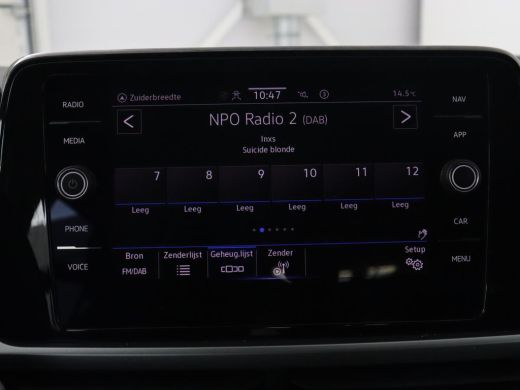 Volkswagen T-Roc 1.5 TSI Life Business | Stoelverwarming | Camera | Virtual Cockpit | Carplay | Full LED | Adaptiv... ActivLease financial lease
