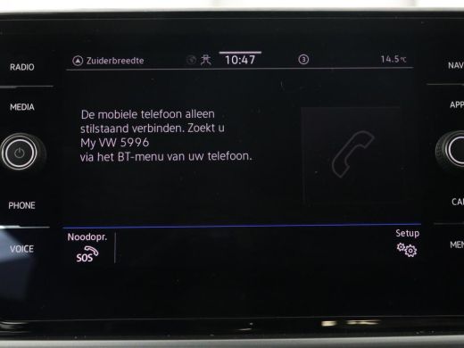Volkswagen T-Roc 1.5 TSI Life Business | Stoelverwarming | Camera | Virtual Cockpit | Carplay | Full LED | Adaptiv... ActivLease financial lease