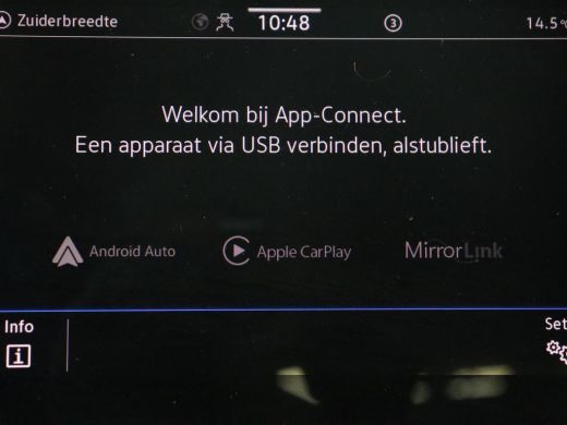 Volkswagen T-Roc 1.5 TSI Life Business | Stoelverwarming | Camera | Virtual Cockpit | Carplay | Full LED | Adaptiv... ActivLease financial lease