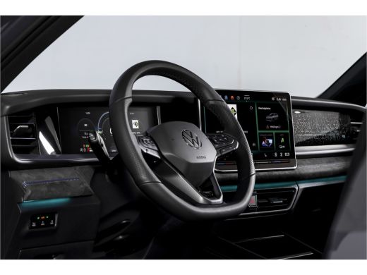 Volkswagen Tayron 1.5 eHybrid 272 PK R-Line | Black Style Pakket | S/K-Panodak | Elek. Trekhaak | Dig. Cockpit | Ad... ActivLease financial lease