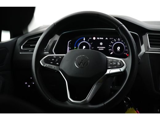 Volkswagen Tiguan 1.4 TSI DSG-6 245PK Life Edition | NAVIGATIE | CAMERA | AUTO A. KLEP | STOEL + STUURVERW. | APP. ... ActivLease financial lease