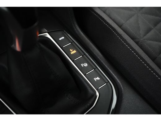 Volkswagen Tiguan 1.4 TSI DSG-6 245PK Life Edition | NAVIGATIE | CAMERA | AUTO A. KLEP | STOEL + STUURVERW. | APP. ... ActivLease financial lease