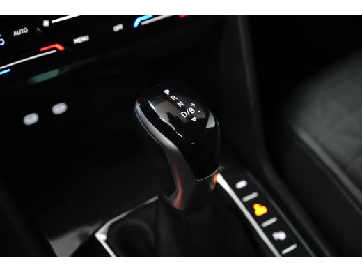 Volkswagen Tiguan 1.4 TSI DSG-6 245PK Life Edition | NAVIGATIE | CAMERA | AUTO A. KLEP | STOEL + STUURVERW. | APP. ... ActivLease financial lease