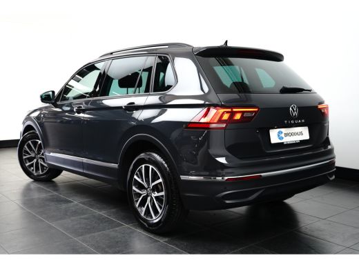 Volkswagen Tiguan 1.4 TSI DSG-6 245PK Life Edition | NAVIGATIE | CAMERA | AUTO A. KLEP | STOEL + STUURVERW. | APP. ... ActivLease financial lease
