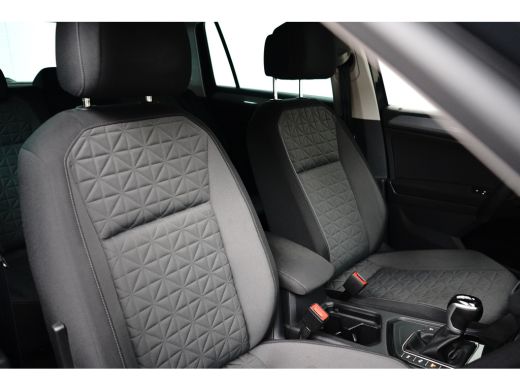 Volkswagen Tiguan 1.4 TSI DSG-6 245PK Life Edition | NAVIGATIE | CAMERA | AUTO A. KLEP | STOEL + STUURVERW. | APP. ... ActivLease financial lease