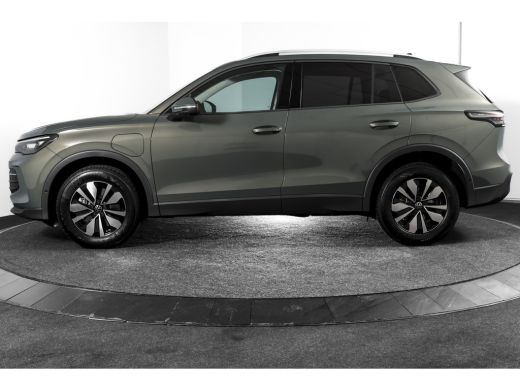 Volkswagen Tiguan 1.5 eHybrid Life Edition | Dig. Cockpit | Adapt. Cruise | Stoel-+stuurverw. | 360 Camera | PDC | ... ActivLease financial lease