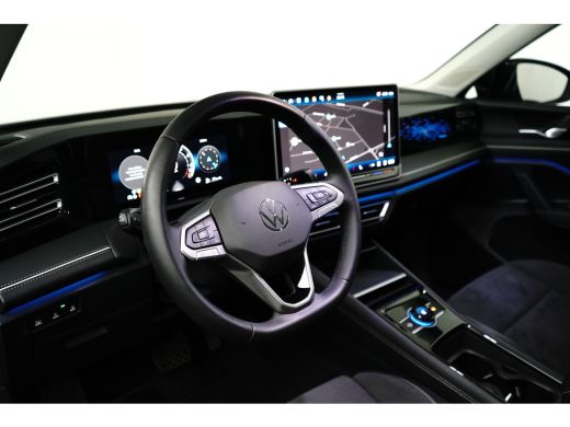 Volkswagen Tiguan 1.5 TSI eHybrid 204PK DSG-6 Elegance | PANORAMADAK | CAMERA | ELEKTR. A. KLEP | HUD | MASSAGESTOE... ActivLease financial lease