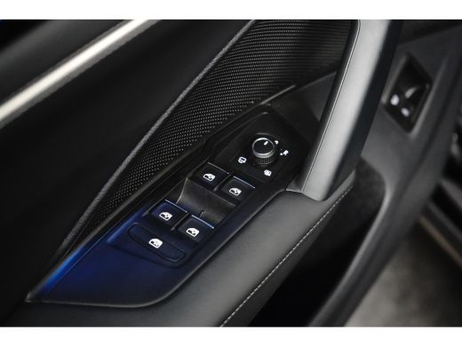 Volkswagen Tiguan 1.5 TSI eHybrid 204PK DSG-6 Elegance | PANORAMADAK | CAMERA | ELEKTR. A. KLEP | HUD | MASSAGESTOE... ActivLease financial lease