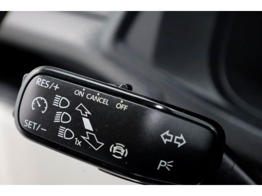 Volkswagen Transporter T6.1 2.0 TDI Lang D.C. Airco/Navi/Stoelverwarming 06-2022 ActivLease financial lease
