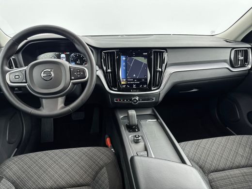 Volvo  V60 B3 Momentum Advantage | 19" | Exterior Styling Pack | Adaptieve Cruise | BLIS | Stoel/Stuurverwar... ActivLease financial lease