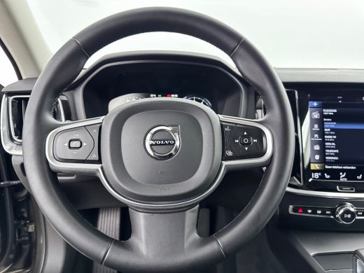 Volvo  V60 B3 Momentum Advantage | 19" | Exterior Styling Pack | Adaptieve Cruise | BLIS | Stoel/Stuurverwar... ActivLease financial lease