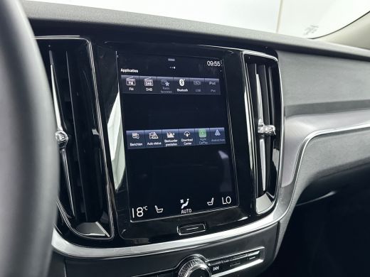 Volvo  V60 B3 Momentum Advantage | 19" | Exterior Styling Pack | Adaptieve Cruise | BLIS | Stoel/Stuurverwar... ActivLease financial lease