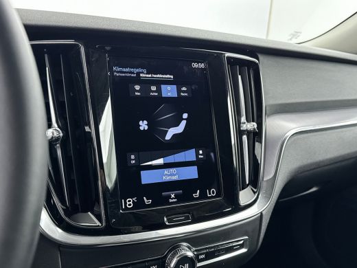 Volvo  V60 B3 Momentum Advantage | 19" | Exterior Styling Pack | Adaptieve Cruise | BLIS | Stoel/Stuurverwar... ActivLease financial lease