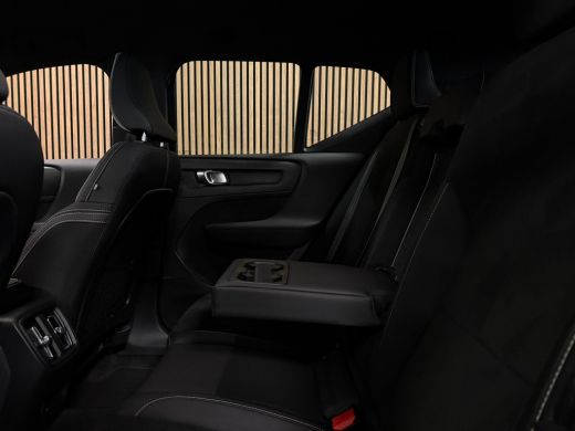 Volvo  XC40 Recharge Plus | 96% SoH | Parkeercamera | All-season banden | Stoel en Stuurwielverwarming | 19 I... ActivLease financial lease