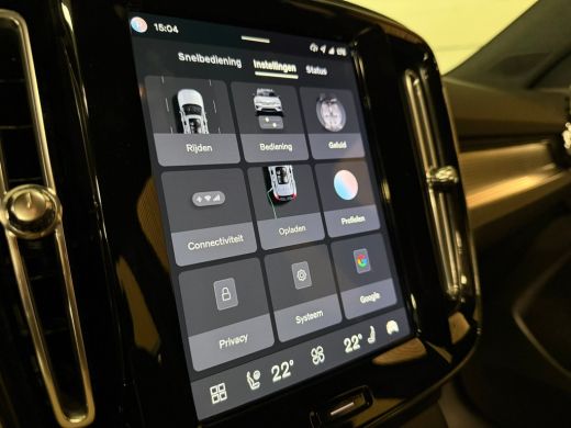 Volvo  XC40 Recharge Plus | 96% SoH | Parkeercamera | All-season banden | Stoel en Stuurwielverwarming | 19 I... ActivLease financial lease