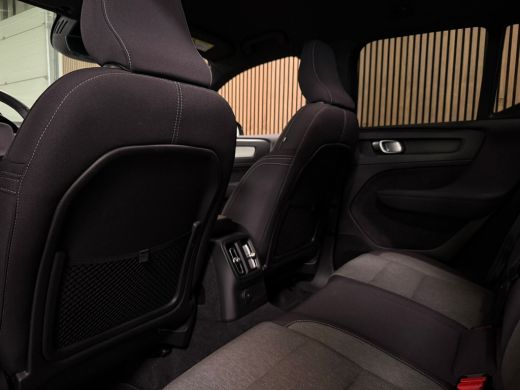 Volvo  XC40 T4 Recharge Plus Bright | Trekhaak | Harman Kardon | All Season banden | Bestuurdersstoel elektri... ActivLease financial lease