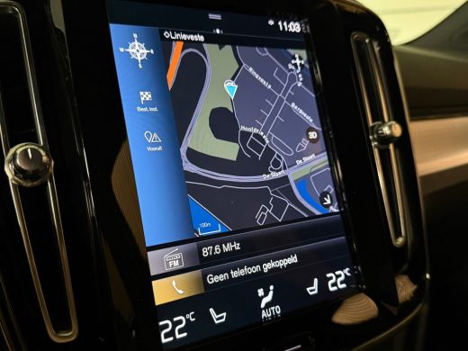 Volvo  XC40 T4 Recharge Plus Bright | Trekhaak | Harman Kardon | All Season banden | Bestuurdersstoel elektri... ActivLease financial lease