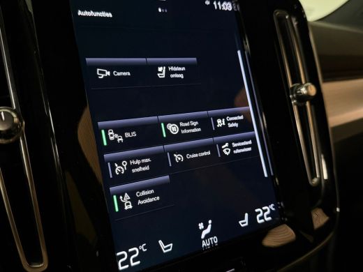 Volvo  XC40 T4 Recharge Plus Bright | Trekhaak | Harman Kardon | All Season banden | Bestuurdersstoel elektri... ActivLease financial lease