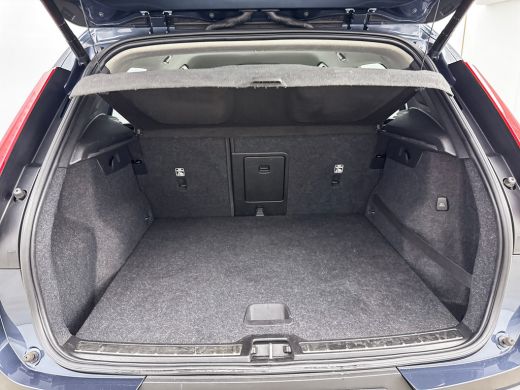Volvo  XC40 T5 Inscription | 19" | Elektr. verst. Stoelen | Trekhaak | Full LED | Harman Kardon | Parkeercame... ActivLease financial lease