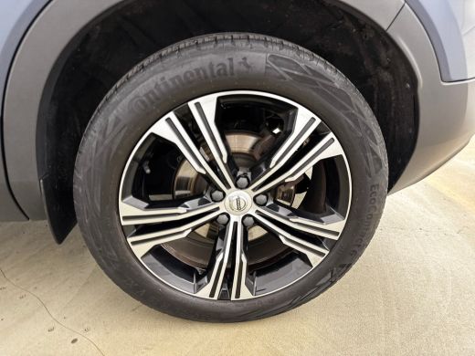 Volvo  XC40 T5 Inscription | 19" | Elektr. verst. Stoelen | Trekhaak | Full LED | Harman Kardon | Parkeercame... ActivLease financial lease