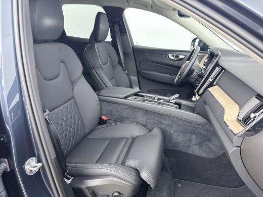Volvo  XC60 T6 350PK AWD Plus Bright | Trekhaak | 360 Camera | Getint Glas | Harman Kardon | Elektr. verst. S... ActivLease financial lease
