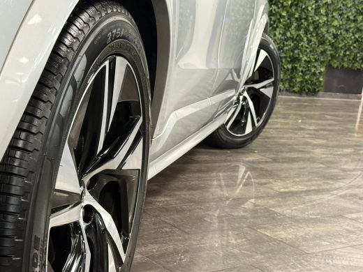 Volvo  XC90 T8 AWD Recharge R-Design Long Range | Luchtvering | Stoelventilatie | Trekhaak | 360&deg; Camera | Ha... ActivLease financial lease