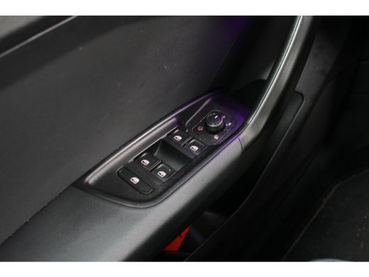 Audi A1 Sportback Sportback 35 TFSI S edition Edition one | AUTOMAAT! | STOELVERWARMING | CRUISE | PARK SENS | HALF... ActivLease financial lease