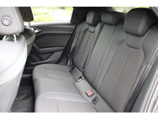 Audi A1 Sportback Sportback 35 TFSI S edition Edition one | AUTOMAAT! | STOELVERWARMING | CRUISE | PARK SENS | HALF... ActivLease financial lease