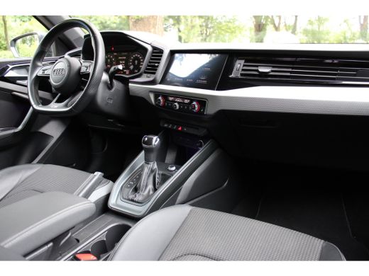 Audi A1 Sportback Sportback 35 TFSI S edition Edition one | AUTOMAAT! | STOELVERWARMING | CRUISE | PARK SENS | HALF... ActivLease financial lease