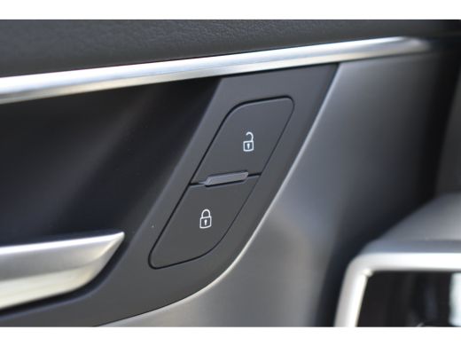 Audi A6 Avant 55 TFSI e 367PK quattro Competition | S-Line in- en exterieur | MMI Navigatie Plus | Schuif... ActivLease financial lease