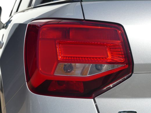 Audi Q2 1.4 TFSI CoD Design | CRUISE | NAVI | PARKEERSENSOREN V+A | LMV 19" | ActivLease financial lease