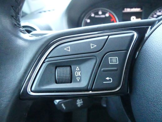 Audi Q2 1.4 TFSI CoD Design | CRUISE | NAVI | PARKEERSENSOREN V+A | LMV 19" | ActivLease financial lease