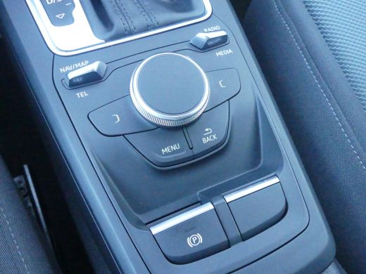 Audi Q2 1.4 TFSI CoD Design | CRUISE | NAVI | PARKEERSENSOREN V+A | LMV 19" | ActivLease financial lease