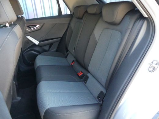 Audi Q2 1.4 TFSI CoD Design | CRUISE | NAVI | PARKEERSENSOREN V+A | LMV 19" | ActivLease financial lease