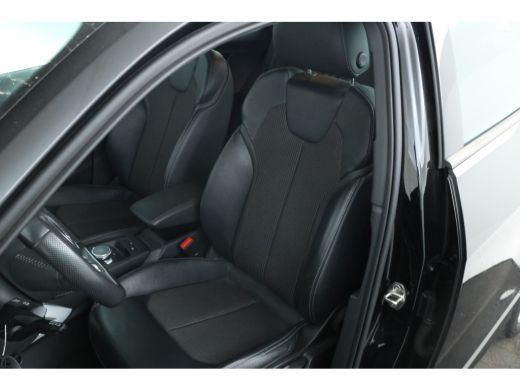 Audi Q2 1.4 TFSI CoDS-line Automaat, Stoelverwarming, Virtual, Leer, ActivLease financial lease