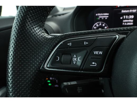 Audi Q2 1.4 TFSI CoDS-line Automaat, Stoelverwarming, Virtual, Leer, ActivLease financial lease