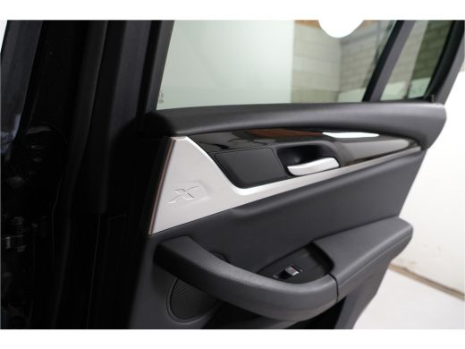 BMW X3 xDrive30e PHEV 293 pk | SOH 96% | Leder | 360&deg; Cam | Cruise | Sportstoelen | ActivLease financial lease