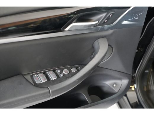 BMW X3 xDrive30e PHEV 293 pk | SOH 96% | Leder | 360&deg; Cam | Cruise | Sportstoelen | ActivLease financial lease